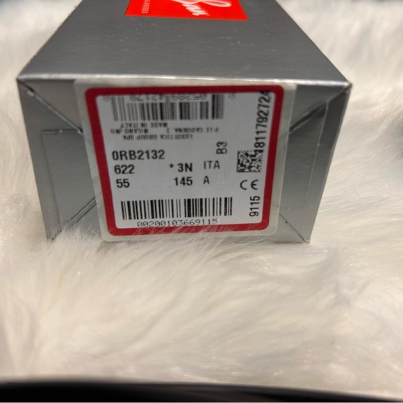 Ray Ban Sunglasses 0RB2132 BRAND NEW NEVER WORN - Picture 4 of 7